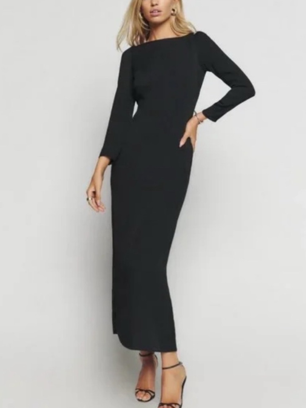 Long sleeve backless maxi